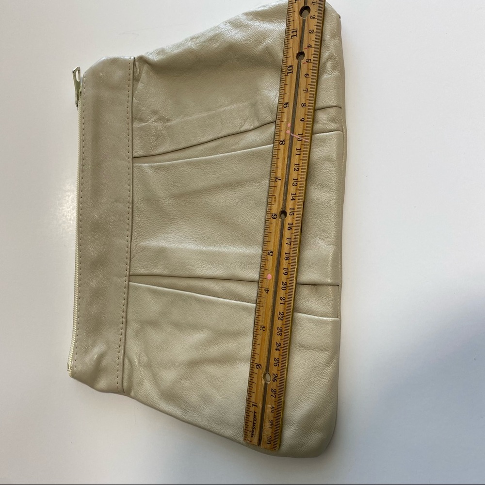 Vintage Soft Leather Clutch purse bag bone color - Picture 4 of 5